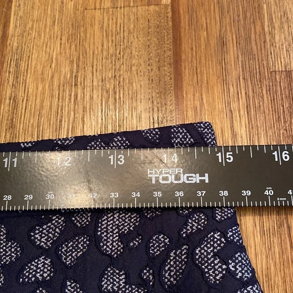 Banana Republic Navy & White Animal Print Patterned Jacquard Pencil Skirt. Sz 4.